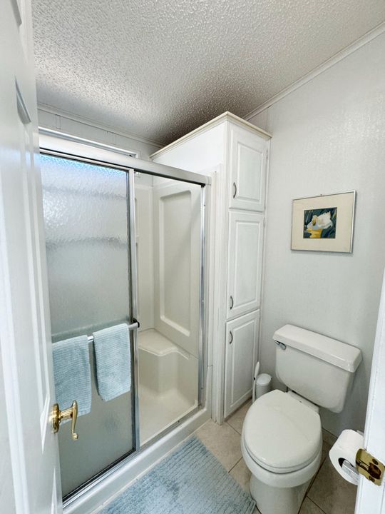 待售: $735,000 (2 贝兹, 1 浴室, 1032 平方英尺)