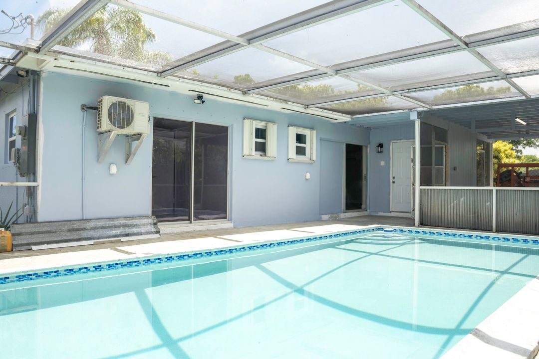 Activo con contrato: $3,100 (3 camas, 2 baños, 1134 Pies cuadrados)