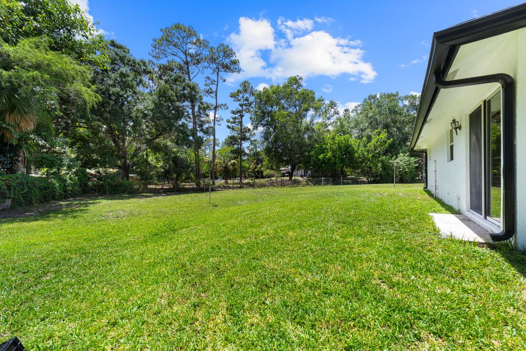 合同活跃: $649,999 (4 贝兹, 3 浴室, 2626 平方英尺)