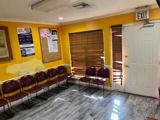 На продажу: $400,000 (0 спален, 0 ванн, 1730 Квадратных фут)