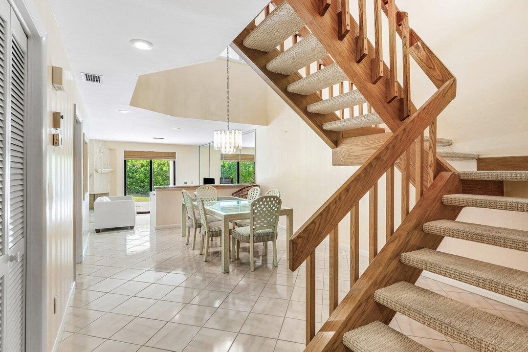 На продажу: $1,400,000 (3 спален, 3 ванн, 2520 Квадратных фут)