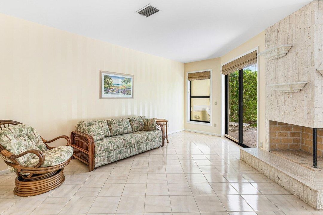 На продажу: $1,400,000 (3 спален, 3 ванн, 2520 Квадратных фут)