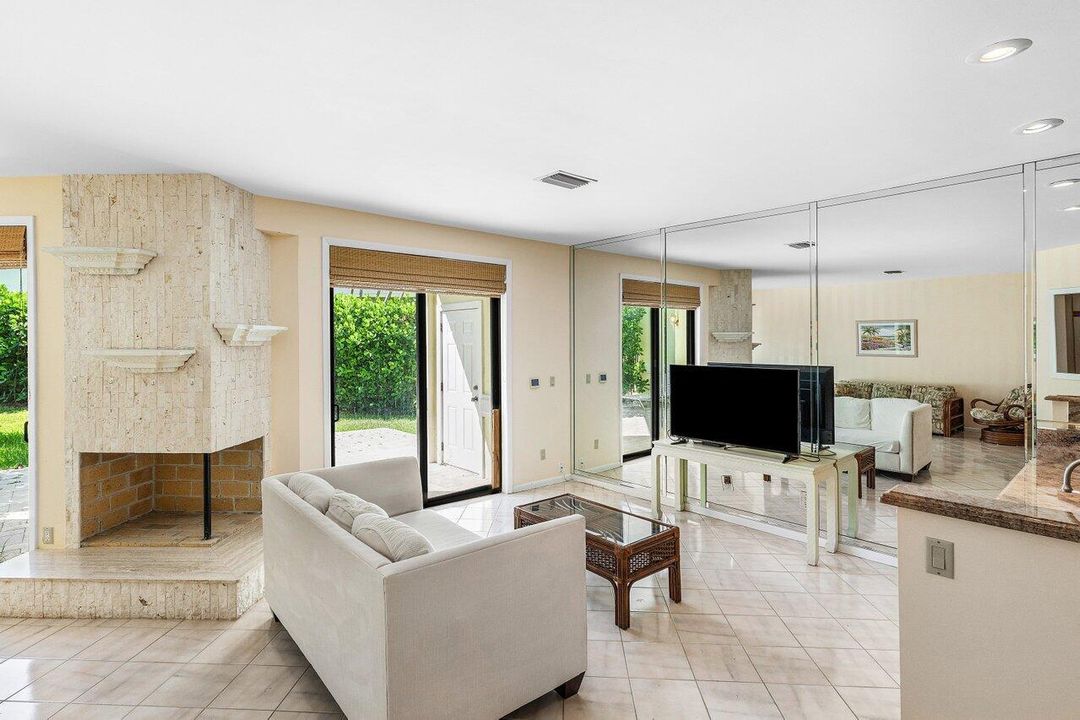 На продажу: $1,400,000 (3 спален, 3 ванн, 2520 Квадратных фут)