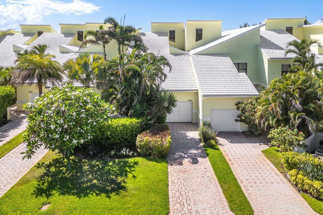 На продажу: $1,400,000 (3 спален, 3 ванн, 2520 Квадратных фут)