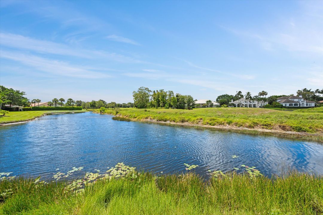 En Venta: $1,650,000 (4 camas, 4 baños, 2370 Pies cuadrados)