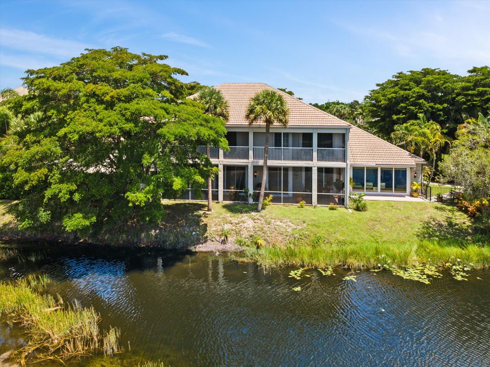 En Venta: $1,650,000 (4 camas, 4 baños, 2370 Pies cuadrados)