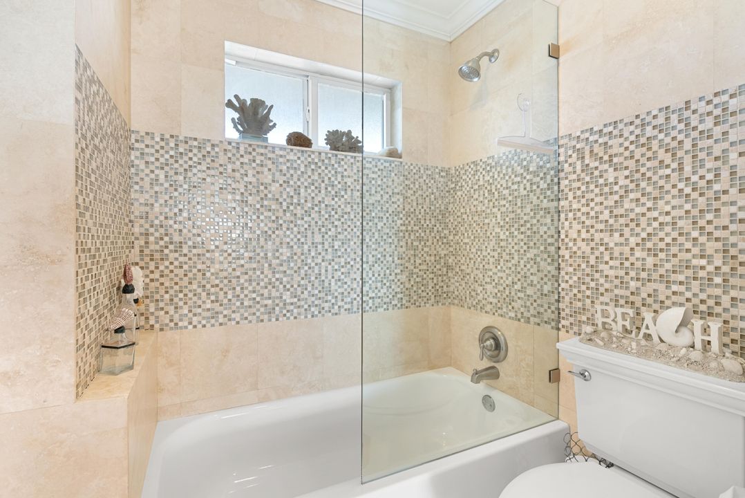 На продажу: $1,500,000 (2 спален, 2 ванн, 2244 Квадратных фут)