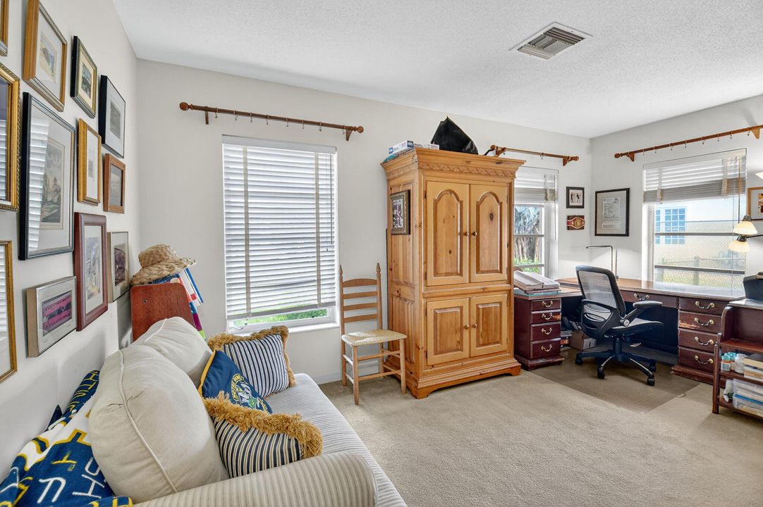 For Sale: $2,600,000 (4 beds, 2 baths, 2781 Square Feet)