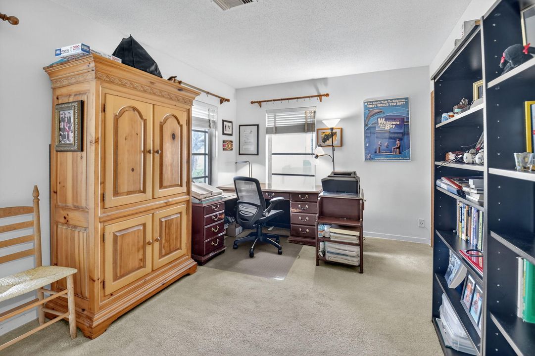 For Sale: $2,600,000 (4 beds, 2 baths, 2781 Square Feet)