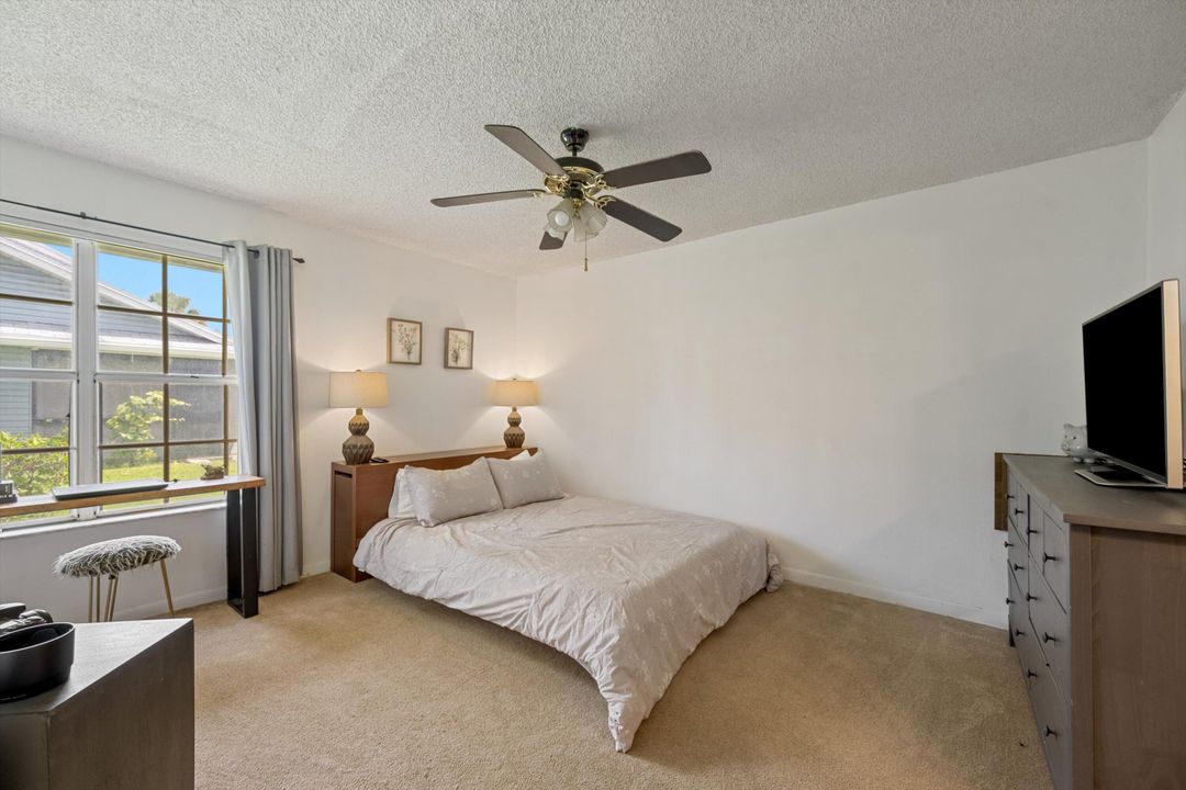 待售: $300,000 (3 贝兹, 2 浴室, 1308 平方英尺)