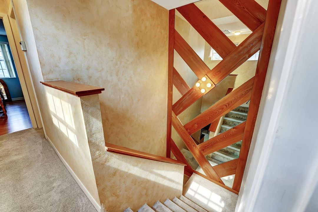 待售: $300,000 (3 贝兹, 2 浴室, 1308 平方英尺)