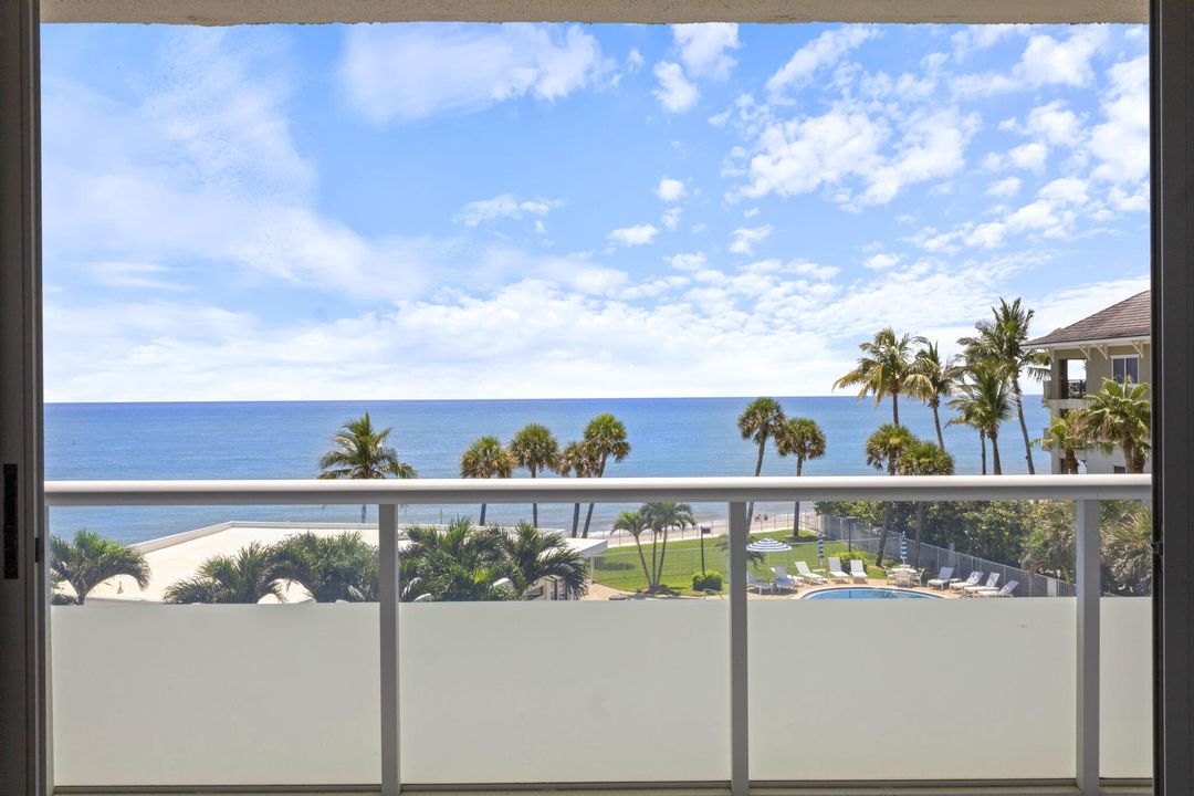 На продажу: $849,000 (2 спален, 2 ванн, 1112 Квадратных фут)