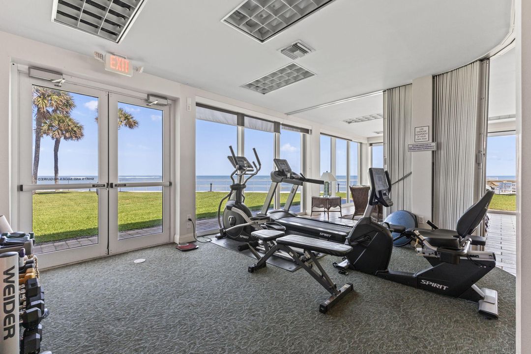 На продажу: $849,000 (2 спален, 2 ванн, 1112 Квадратных фут)