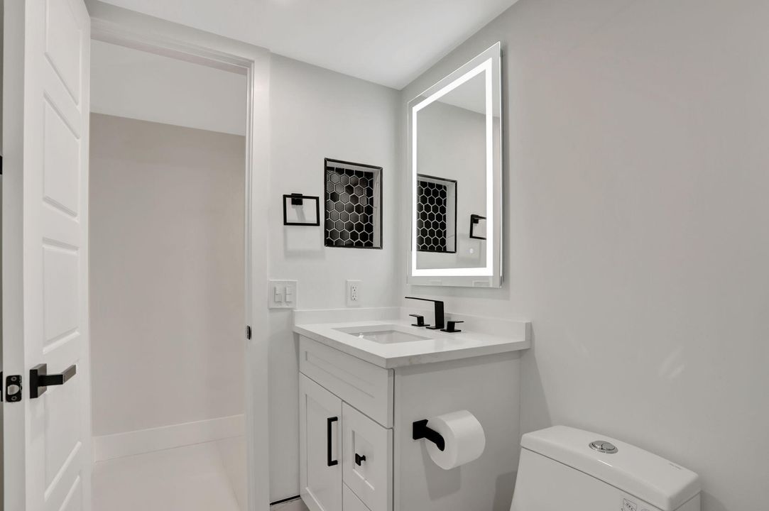 На продажу: $399,999 (3 спален, 2 ванн, 1620 Квадратных фут)