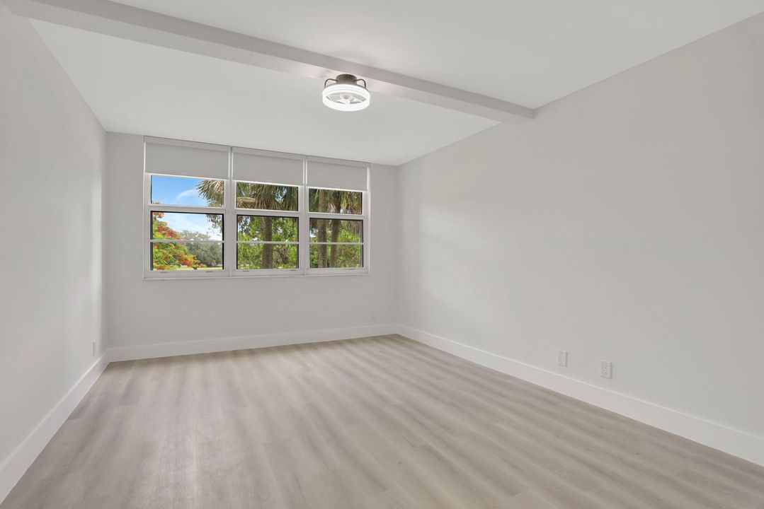 На продажу: $399,999 (3 спален, 2 ванн, 1620 Квадратных фут)