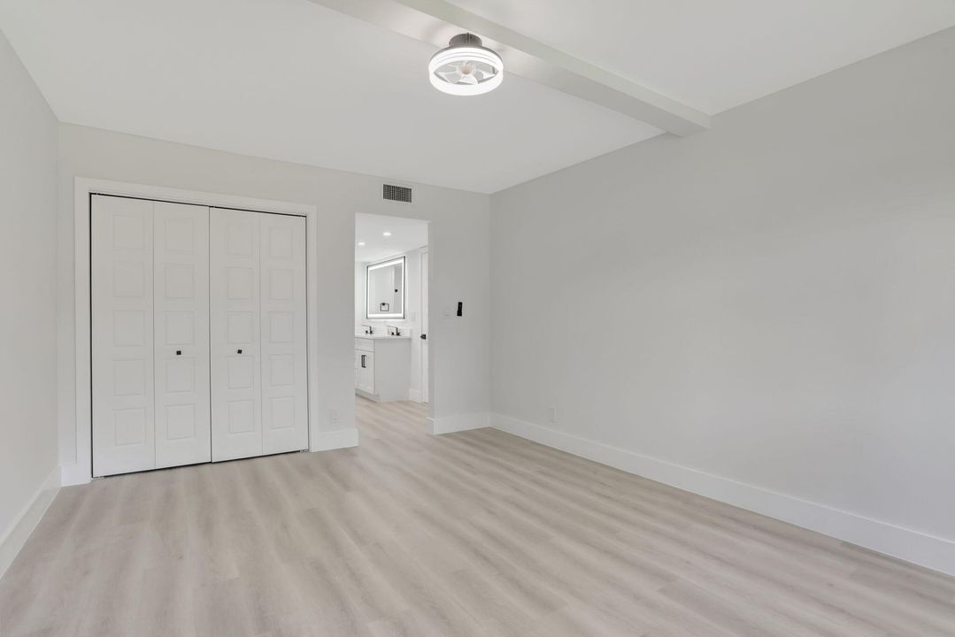 На продажу: $399,999 (3 спален, 2 ванн, 1620 Квадратных фут)