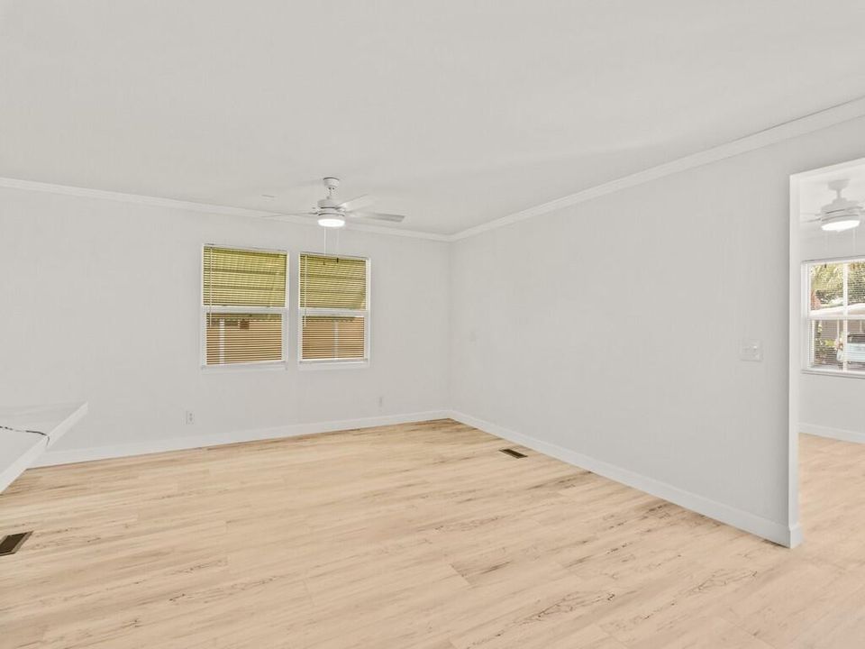 For Sale: $142,000 (2 beds, 2 baths, 1680 Square Feet)