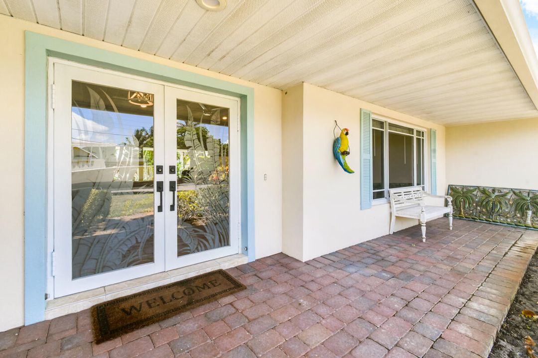 На продажу: $1,829,000 (4 спален, 2 ванн, 1929 Квадратных фут)