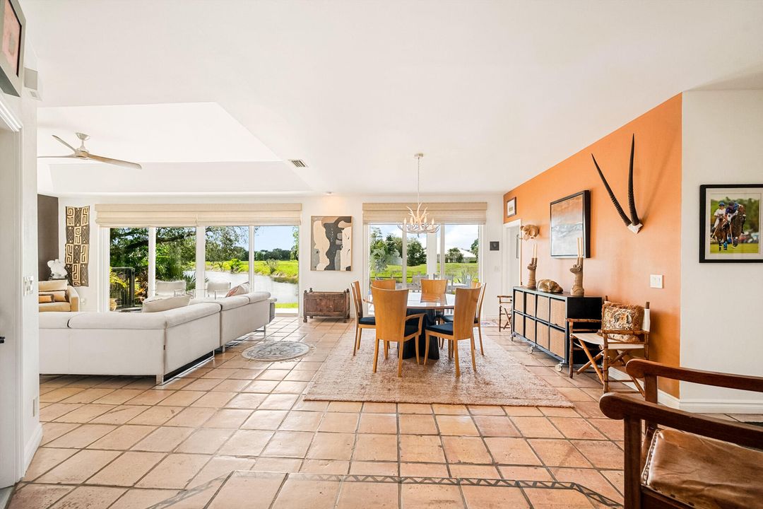 En Venta: $1,650,000 (4 camas, 4 baños, 2370 Pies cuadrados)