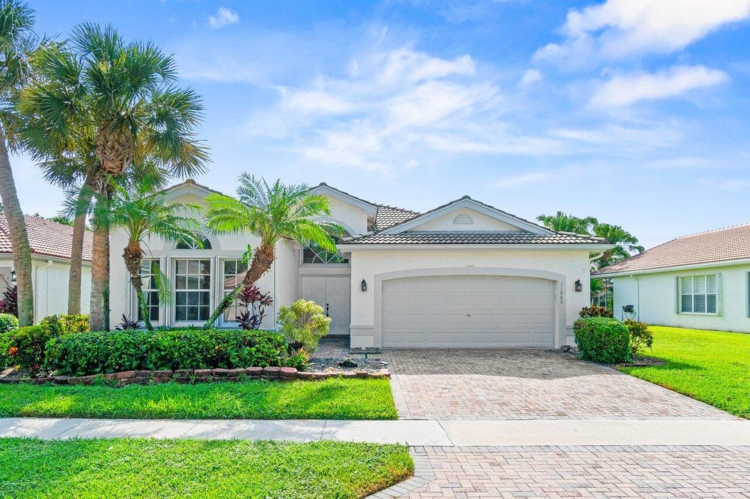 最近租的: $4,750 (3 贝兹, 2 浴室, 2097 平方英尺)