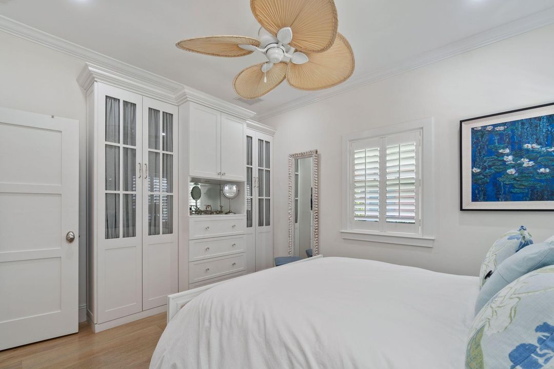 В аренду: $15,000 (2 спален, 1 ванн, 756 Квадратных фут)