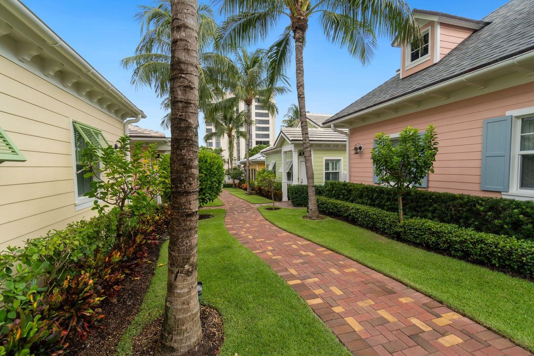 В аренду: $15,000 (2 спален, 1 ванн, 756 Квадратных фут)