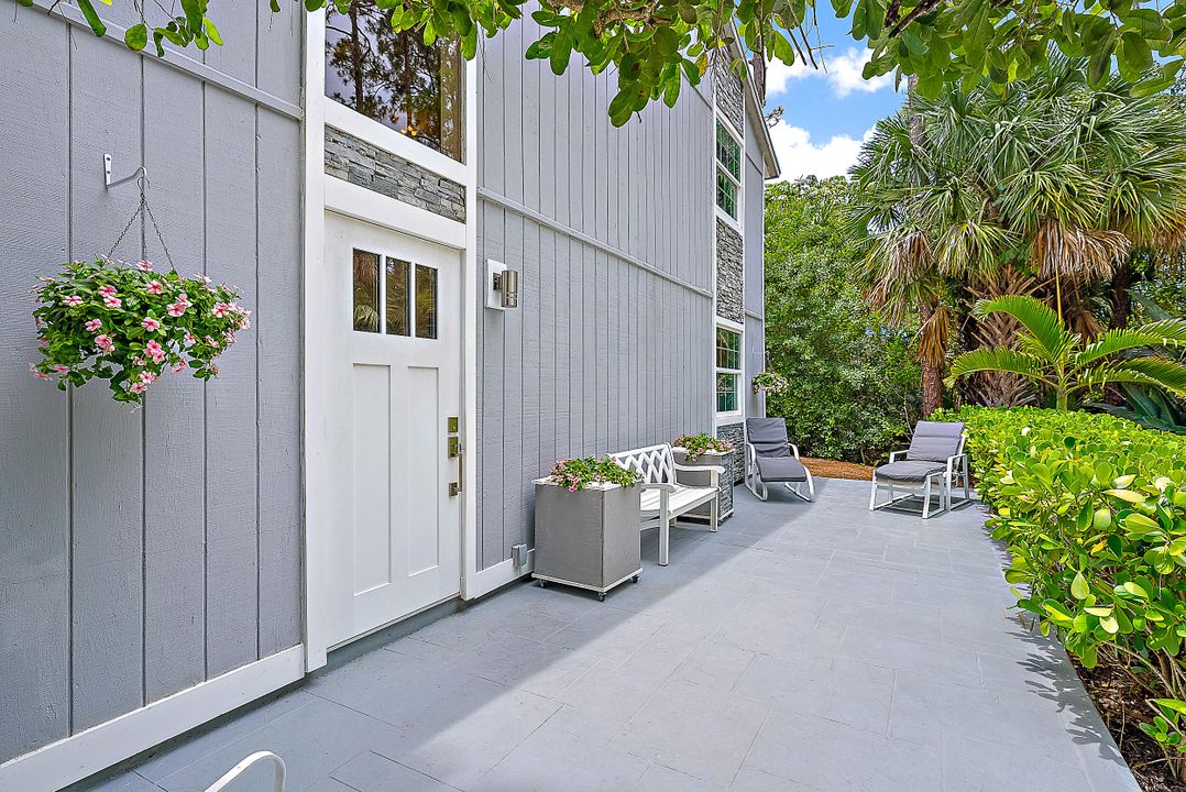 合同活跃: $675,000 (3 贝兹, 2 浴室, 1598 平方英尺)