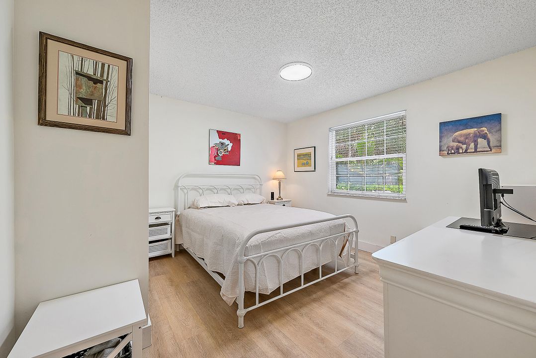 合同活跃: $675,000 (3 贝兹, 2 浴室, 1598 平方英尺)