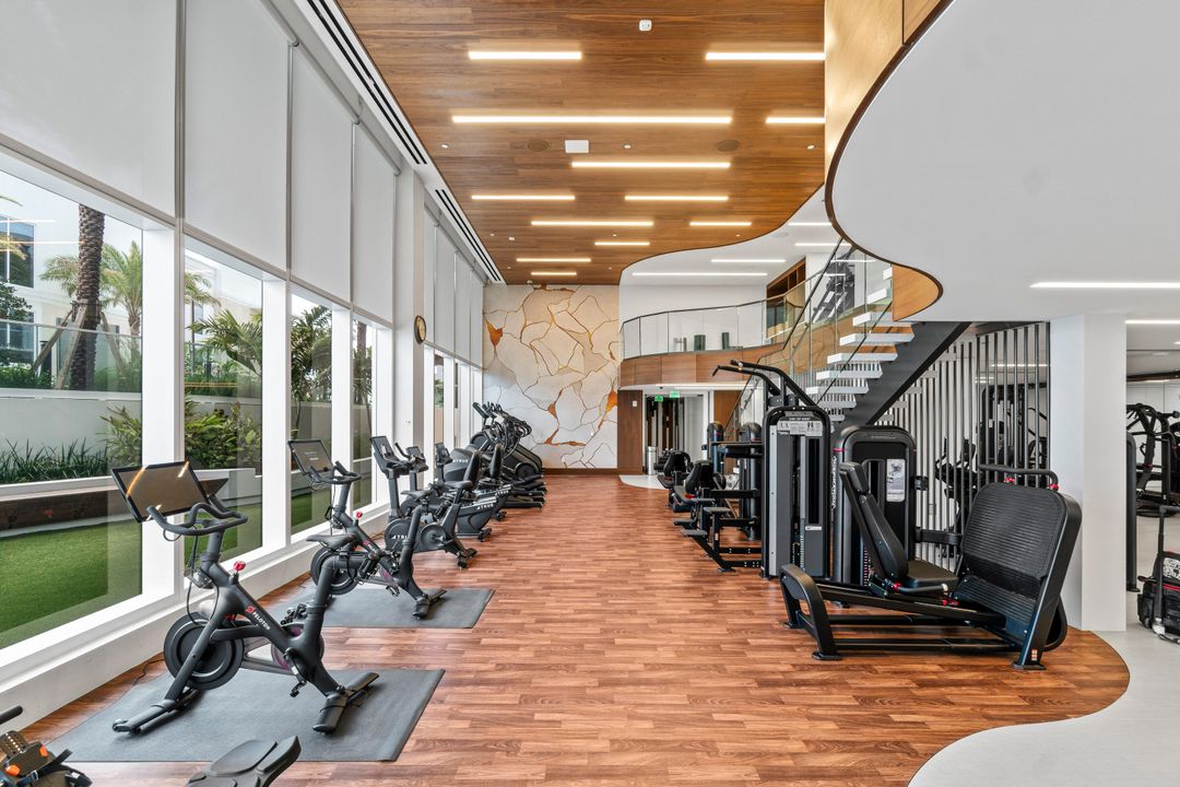 Active With Contract: $1,895,000 (1 beds, 2 baths, 1452 Square Feet)