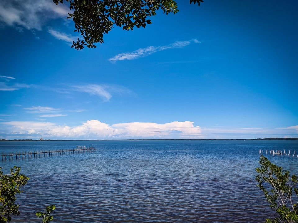 En Venta: $1,787,000 (6 camas, 5 baños, 4263 Pies cuadrados)