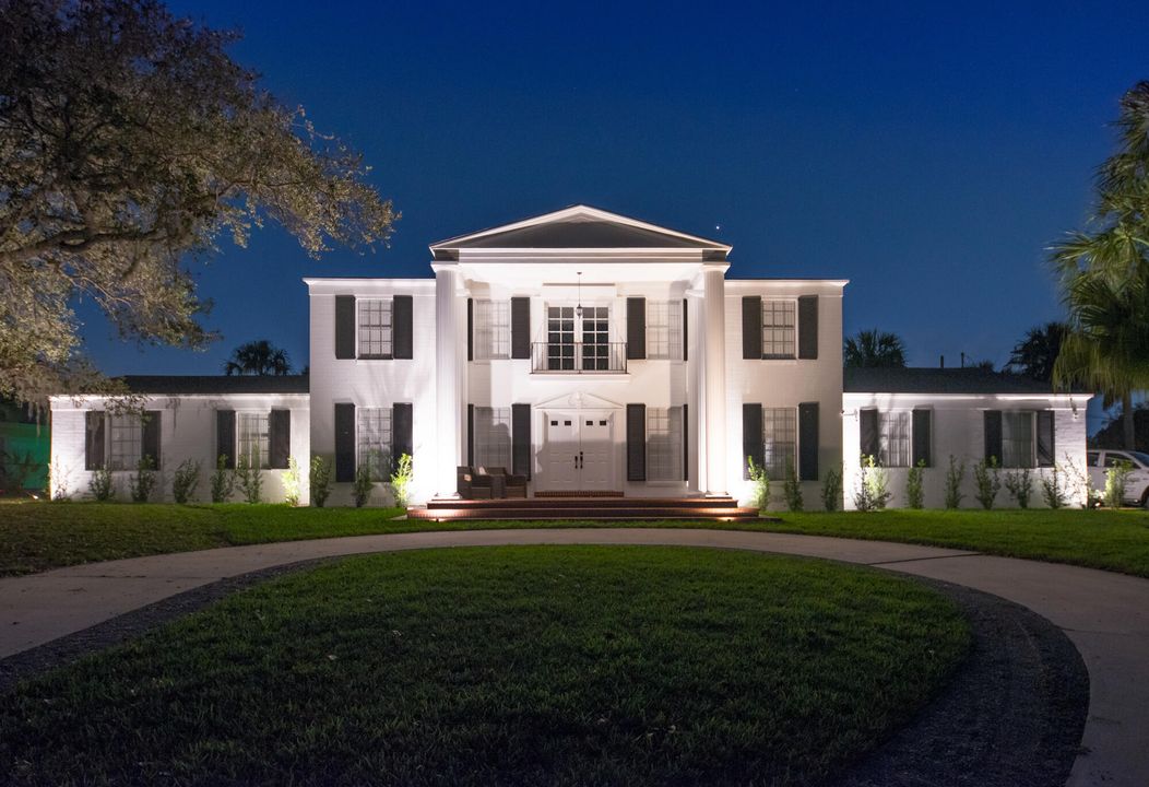 En Venta: $1,787,000 (6 camas, 5 baños, 4263 Pies cuadrados)