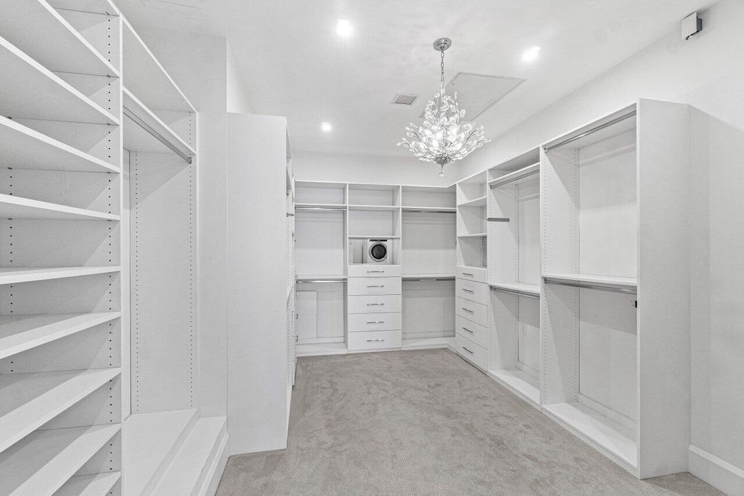 For Sale: $8,900,000 (4 beds, 5 baths, 6279 Square Feet)