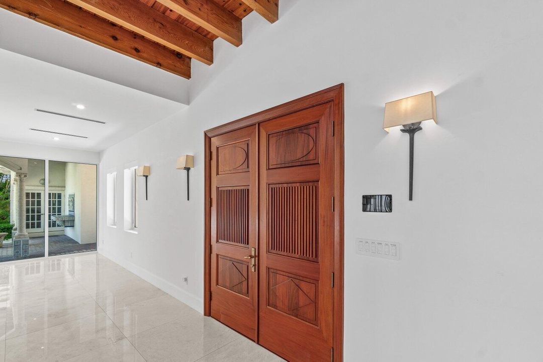 For Sale: $8,900,000 (4 beds, 5 baths, 6279 Square Feet)