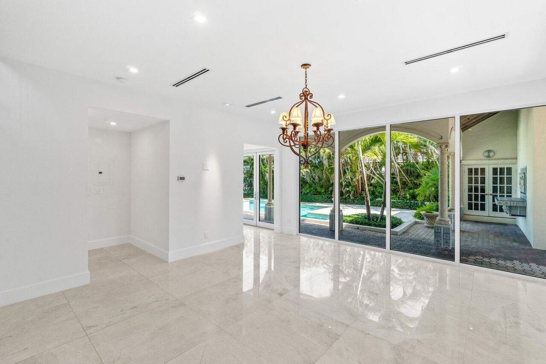 For Sale: $8,900,000 (4 beds, 5 baths, 6279 Square Feet)