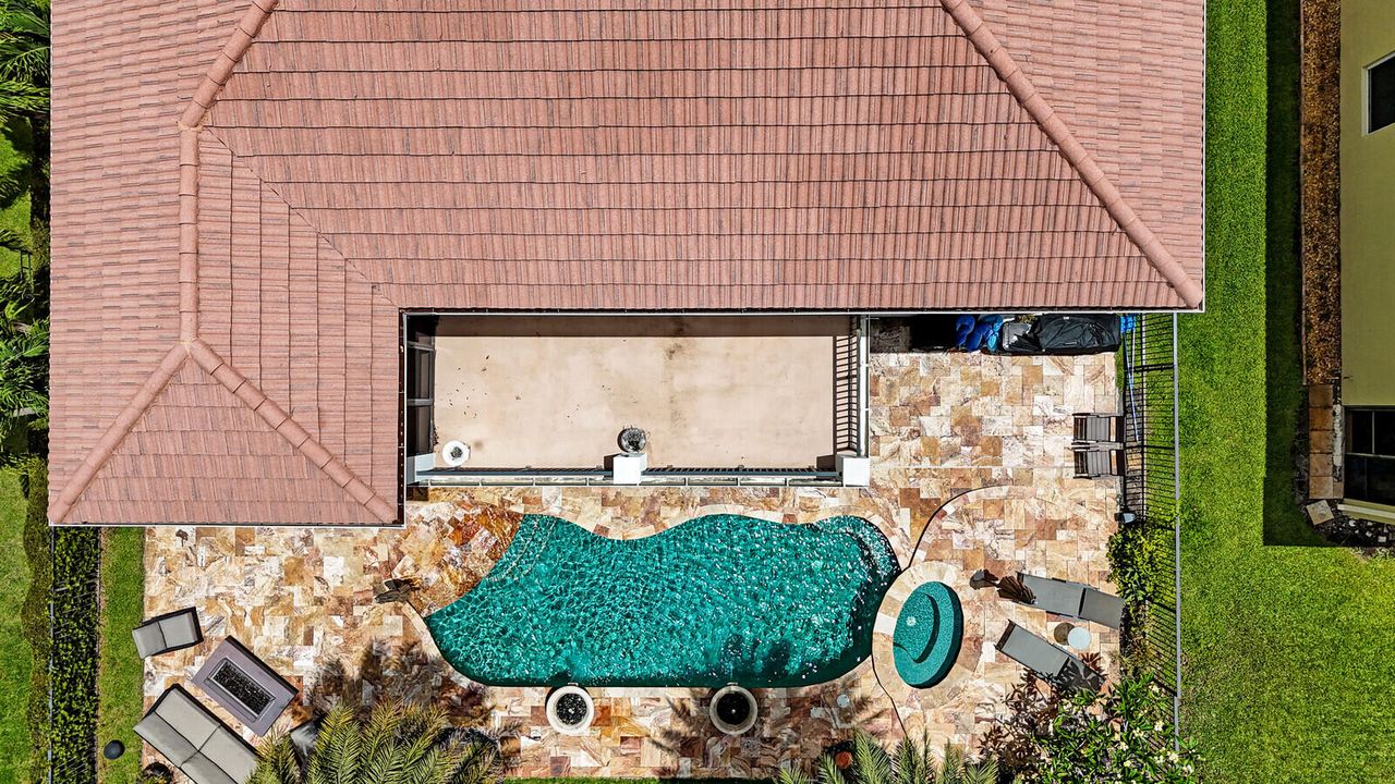 Active With Contract: $1,174,999 (6 beds, 4 baths, 4459 Square Feet)