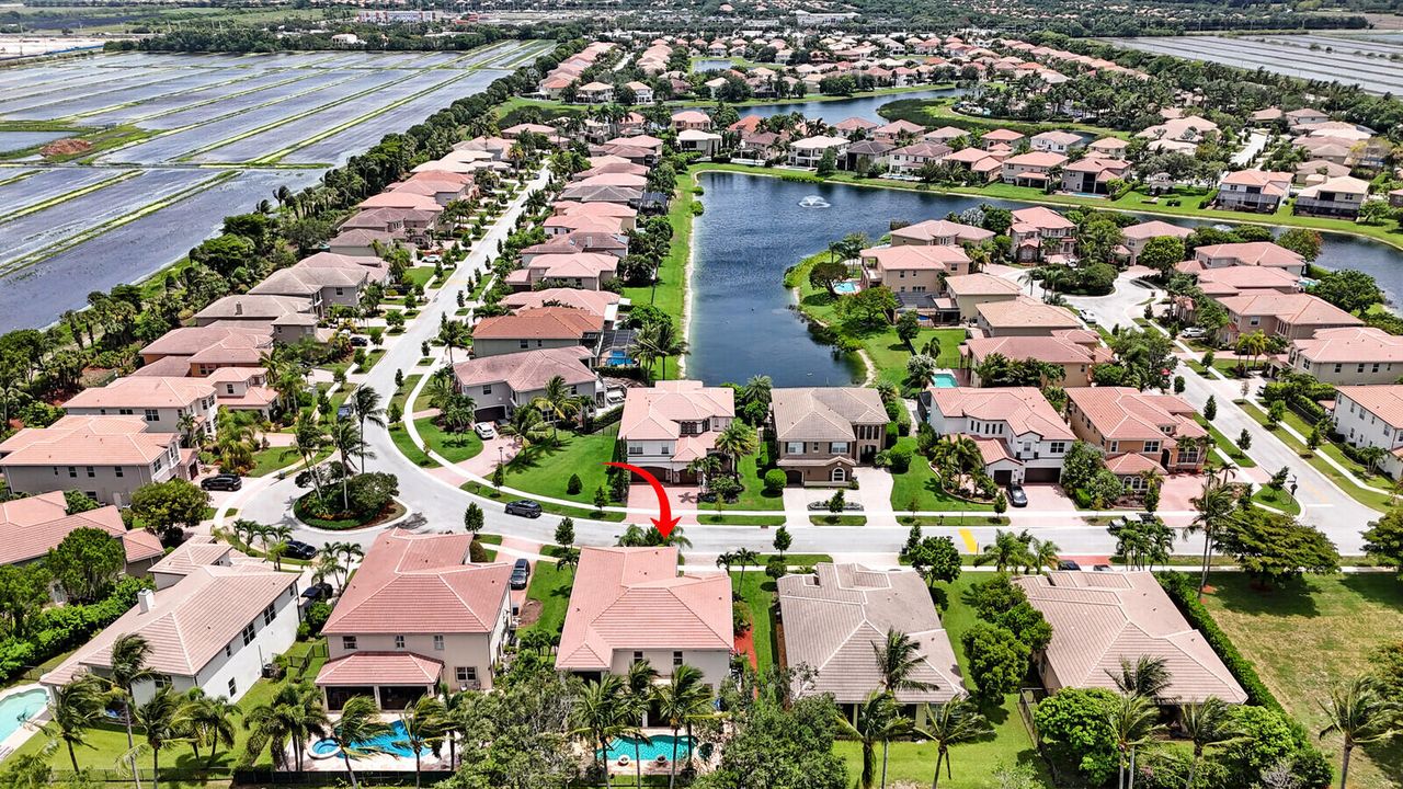 Active With Contract: $1,174,999 (6 beds, 4 baths, 4459 Square Feet)