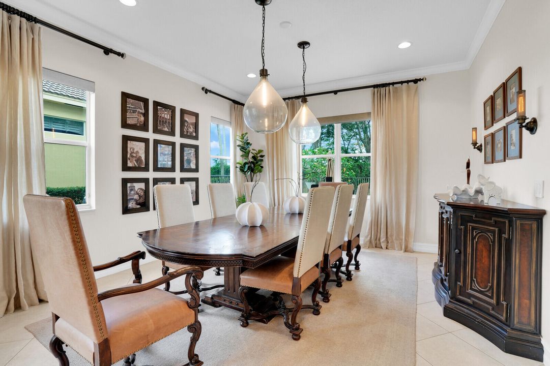 Active With Contract: $1,174,999 (6 beds, 4 baths, 4459 Square Feet)