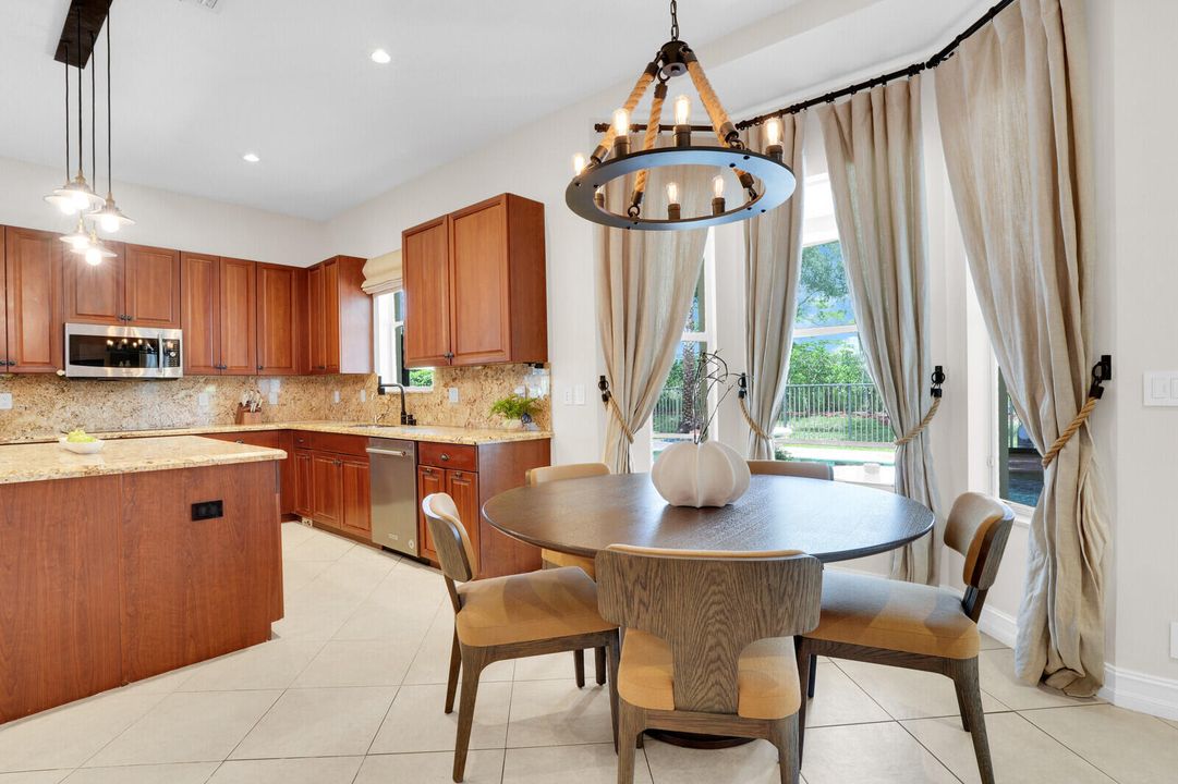 Active With Contract: $1,174,999 (6 beds, 4 baths, 4459 Square Feet)