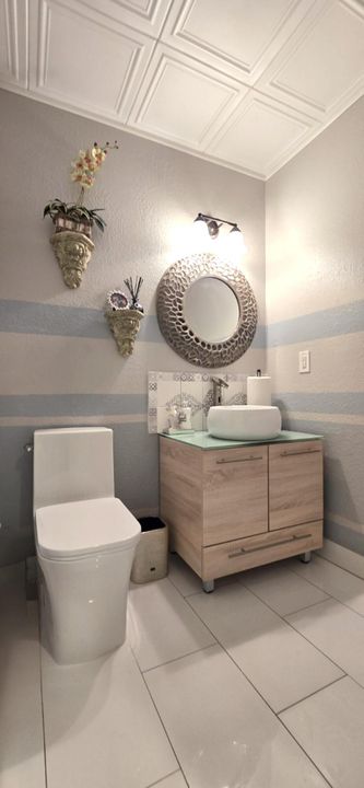 На продажу: $1,150,000 (6 спален, 5 ванн, 4099 Квадратных фут)