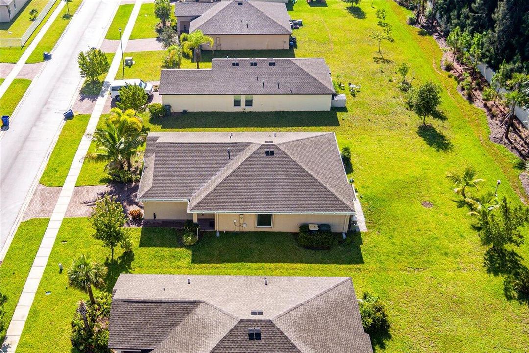 Active With Contract: $339,900 (4 beds, 2 baths, 1830 Square Feet)