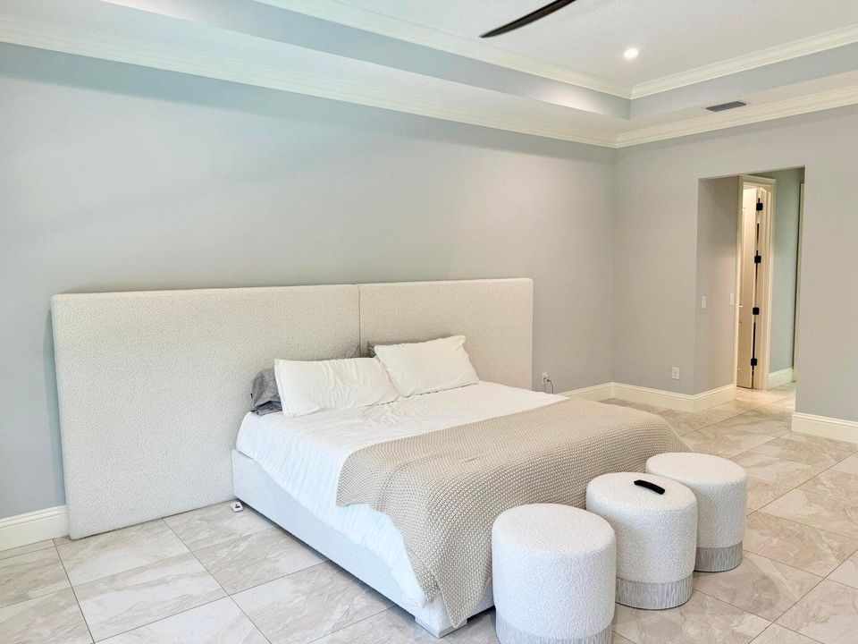 En Renta: $6,900 (3 camas, 2 baños, 2923 Pies cuadrados)