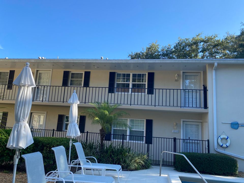 В аренду: $2,400 (2 спален, 2 ванн, 1120 Квадратных фут)