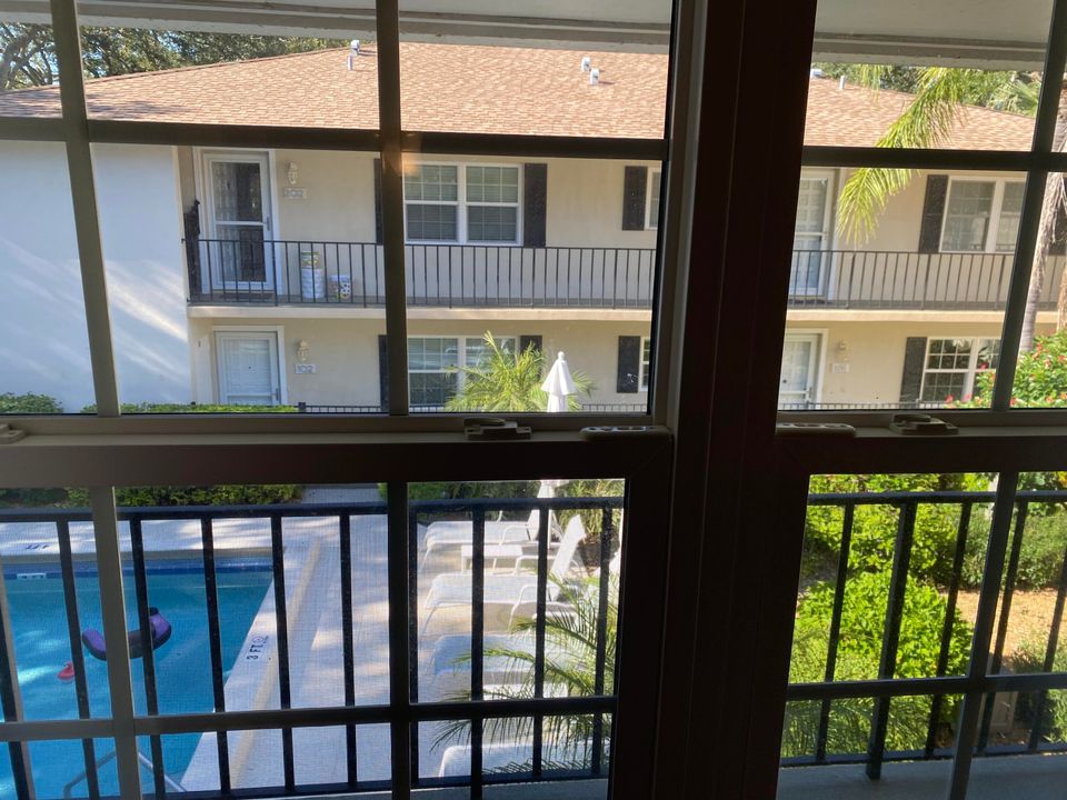 В аренду: $2,400 (2 спален, 2 ванн, 1120 Квадратных фут)