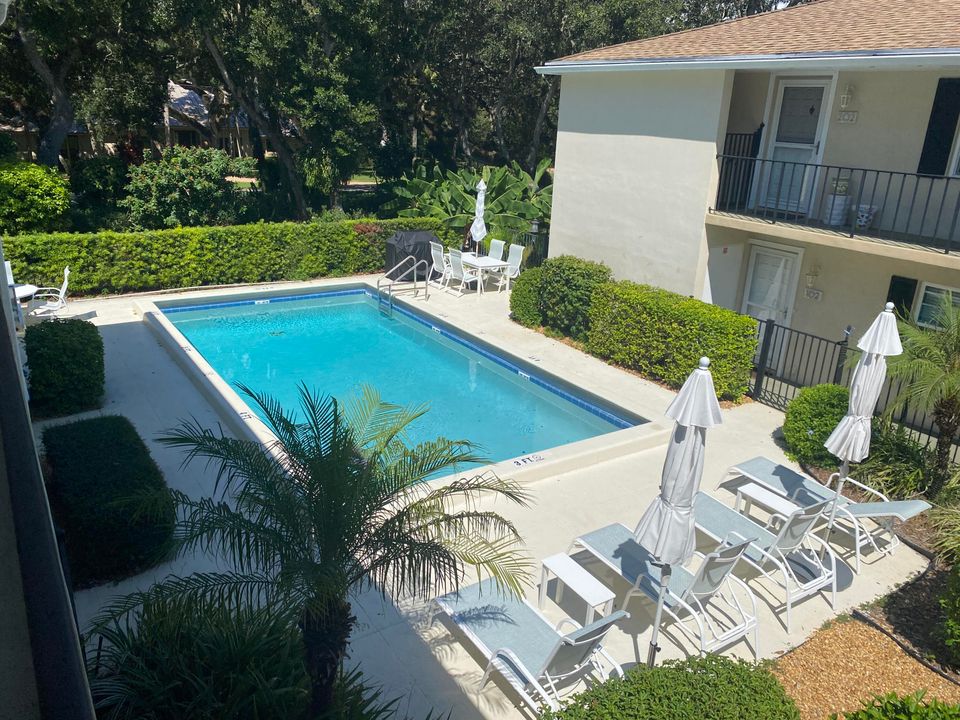 В аренду: $2,400 (2 спален, 2 ванн, 1120 Квадратных фут)