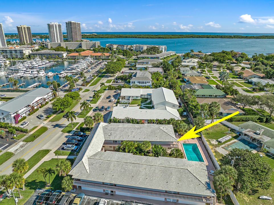 Недавно арендовано: $2,000 (2 спален, 1 ванн, 930 Квадратных фут)