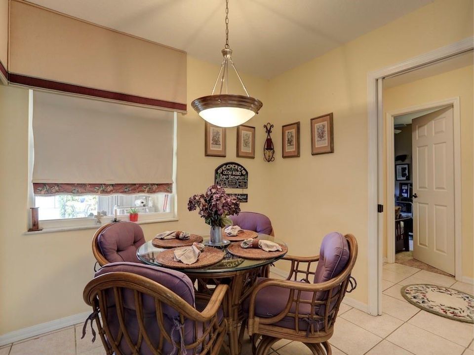 For Sale: $599,000 (3 beds, 2 baths, 2168 Square Feet)