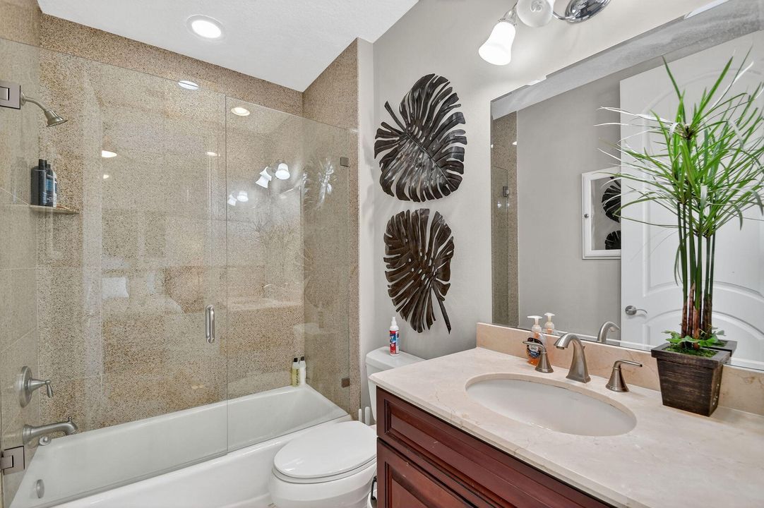 待售: $3,695,000 (6 贝兹, 7 浴室, 7805 平方英尺)