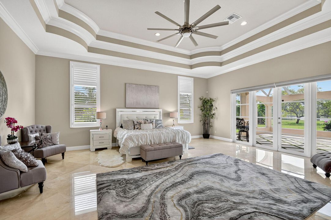 待售: $3,695,000 (6 贝兹, 7 浴室, 7805 平方英尺)