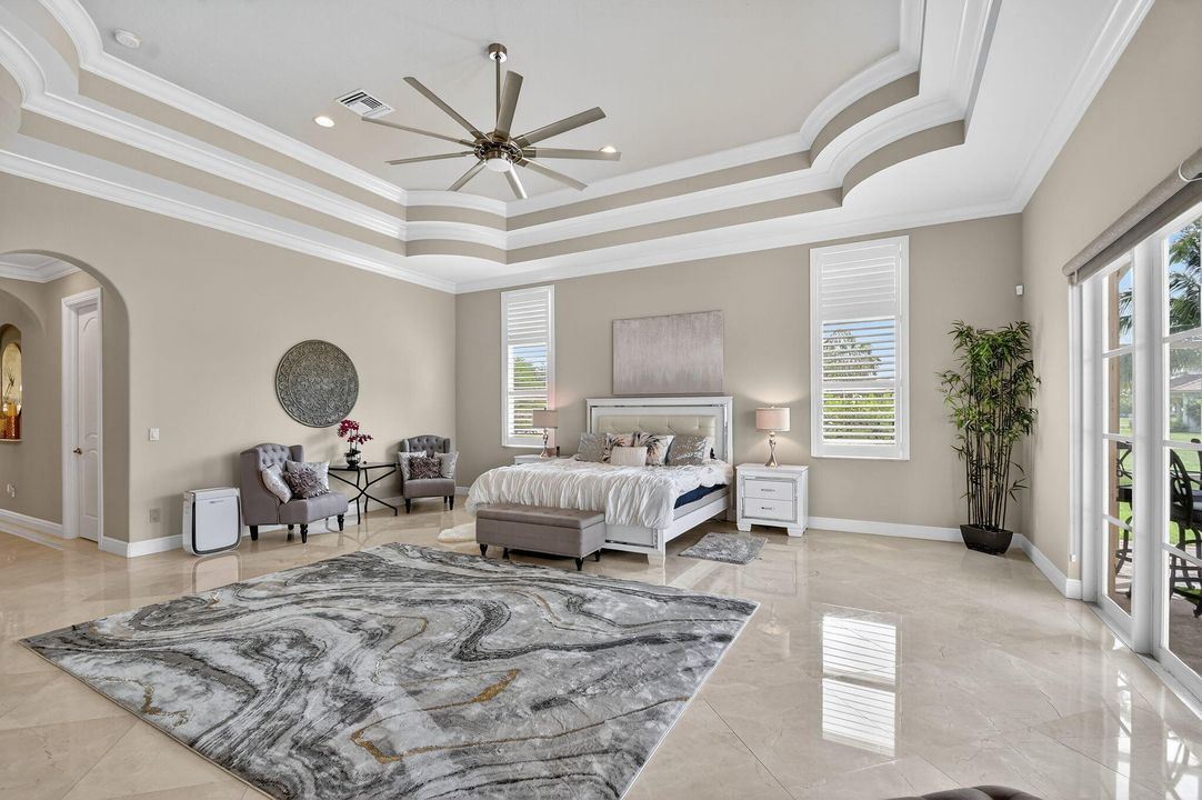 待售: $3,695,000 (6 贝兹, 7 浴室, 7805 平方英尺)