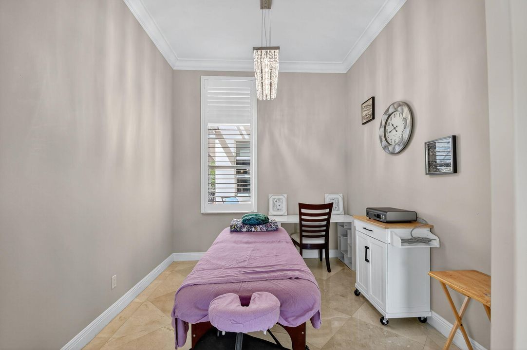 待售: $3,695,000 (6 贝兹, 7 浴室, 7805 平方英尺)